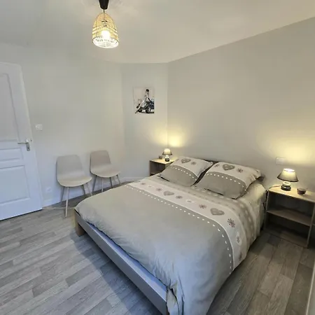 Chez Eugenie Сasa de vacaciones Génis